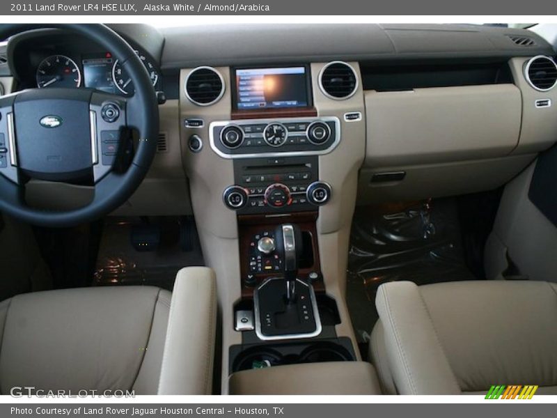 Dashboard of 2011 LR4 HSE LUX