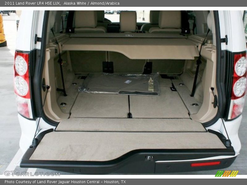  2011 LR4 HSE LUX Trunk