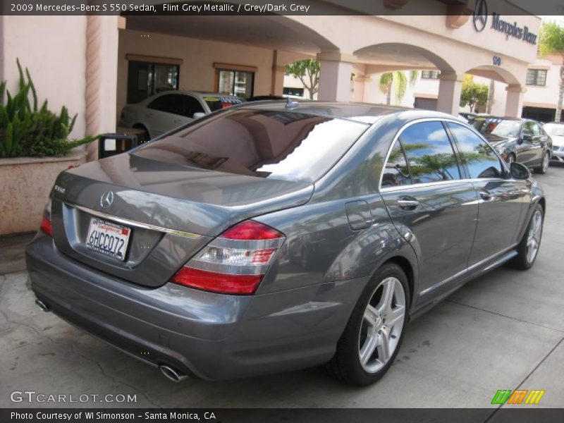 Flint Grey Metallic / Grey/Dark Grey 2009 Mercedes-Benz S 550 Sedan