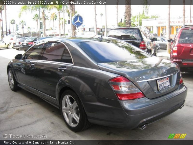 Flint Grey Metallic / Grey/Dark Grey 2009 Mercedes-Benz S 550 Sedan