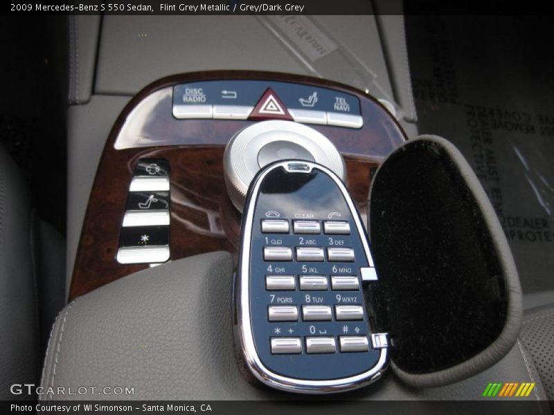 Controls of 2009 S 550 Sedan