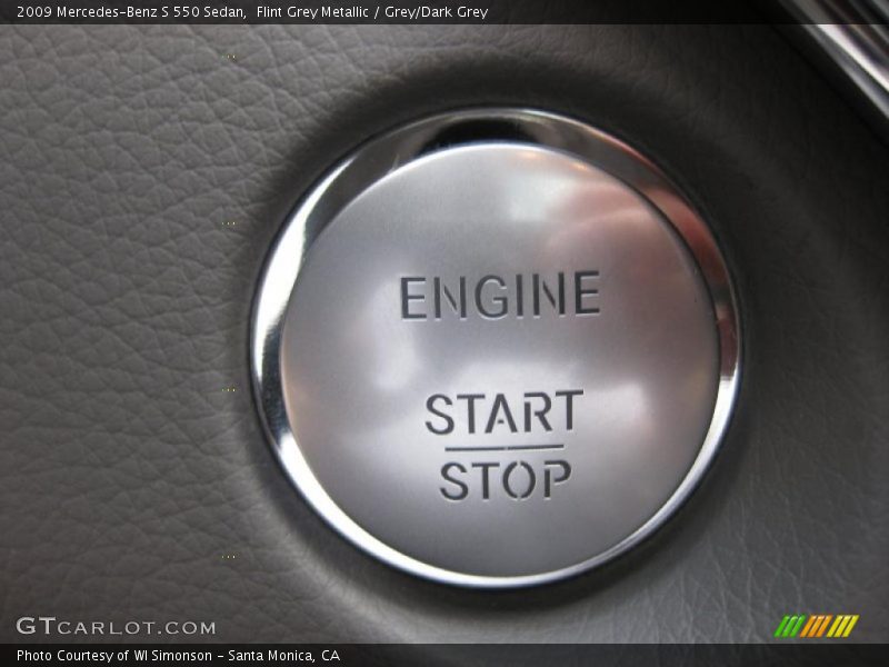 Flint Grey Metallic / Grey/Dark Grey 2009 Mercedes-Benz S 550 Sedan