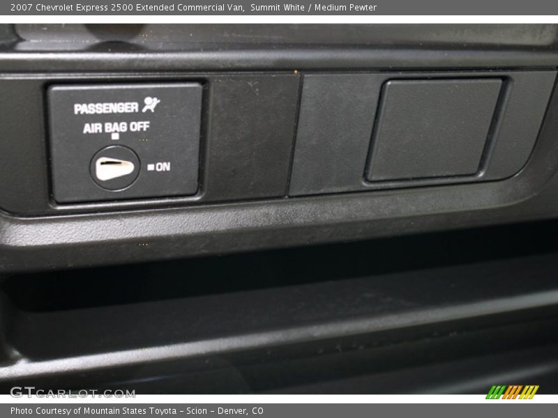Summit White / Medium Pewter 2007 Chevrolet Express 2500 Extended Commercial Van