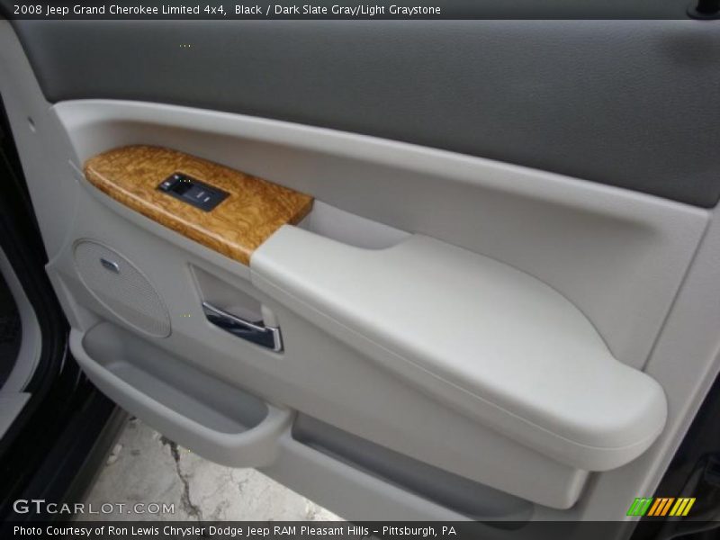 Door Panel of 2008 Grand Cherokee Limited 4x4