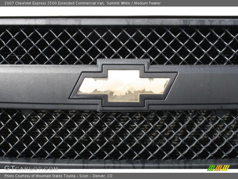 Summit White / Medium Pewter 2007 Chevrolet Express 2500 Extended Commercial Van
