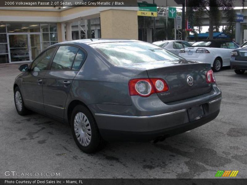 United Grey Metallic / Black 2006 Volkswagen Passat 2.0T Sedan
