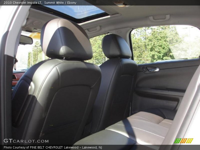 Summit White / Ebony 2010 Chevrolet Impala LT