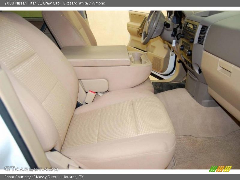 Blizzard White / Almond 2008 Nissan Titan SE Crew Cab