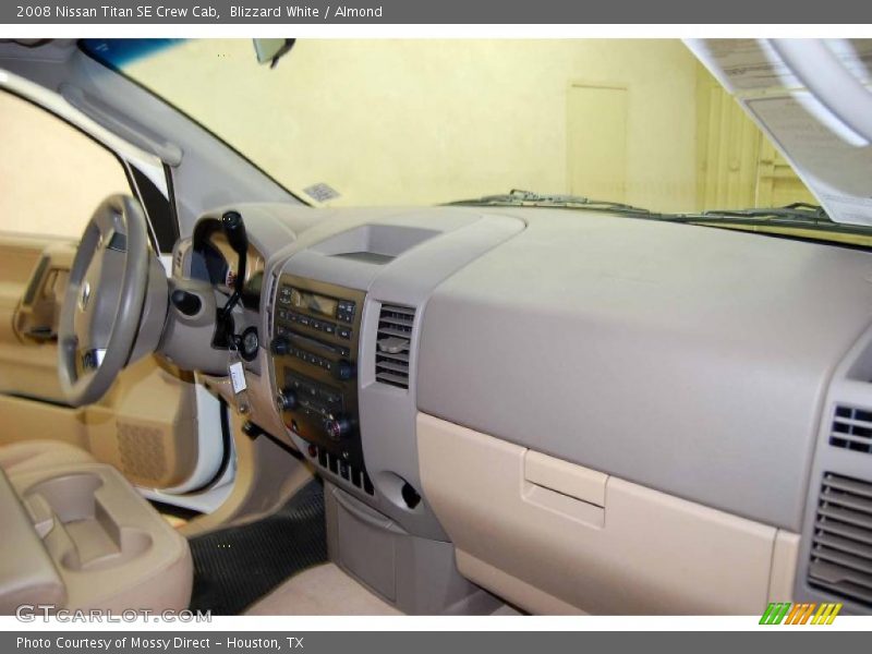 Blizzard White / Almond 2008 Nissan Titan SE Crew Cab