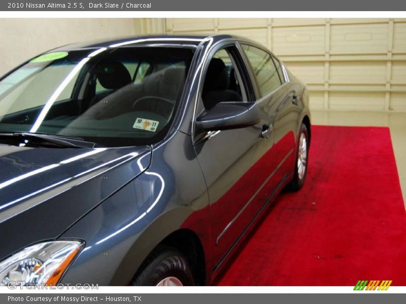 Dark Slate / Charcoal 2010 Nissan Altima 2.5 S