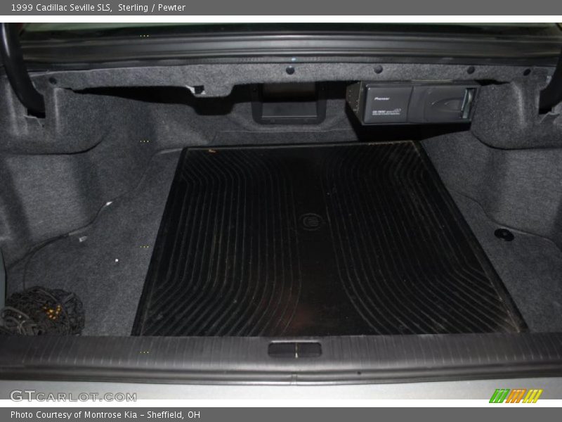  1999 Seville SLS Trunk