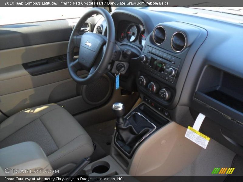  2010 Compass Latitude Dark Slate Gray/Light Pebble Beige Interior
