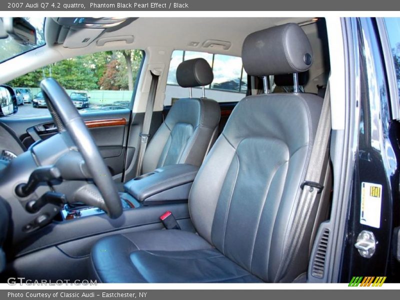  2007 Q7 4.2 quattro Black Interior