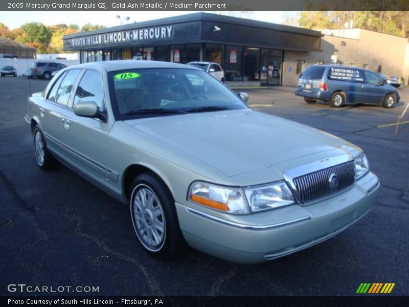 Gold Ash Metallic / Medium Parchment 2005 Mercury Grand Marquis GS