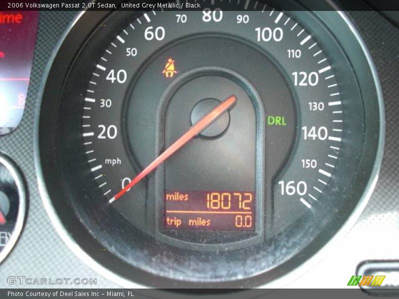 United Grey Metallic / Black 2006 Volkswagen Passat 2.0T Sedan