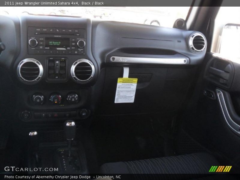 Black / Black 2011 Jeep Wrangler Unlimited Sahara 4x4