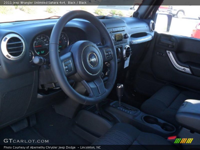  2011 Wrangler Unlimited Sahara 4x4 Black Interior