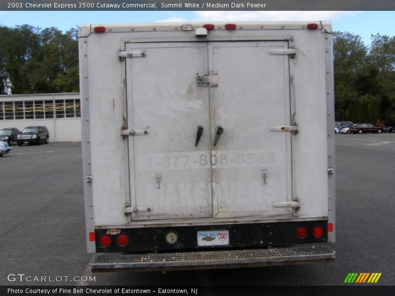 Summit White / Medium Dark Pewter 2003 Chevrolet Express 3500 Cutaway Commercial