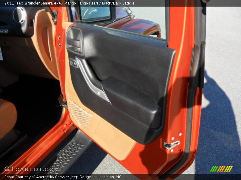 Mango Tango Pearl / Black/Dark Saddle 2011 Jeep Wrangler Sahara 4x4