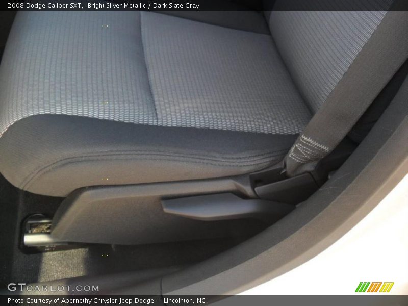 Bright Silver Metallic / Dark Slate Gray 2008 Dodge Caliber SXT