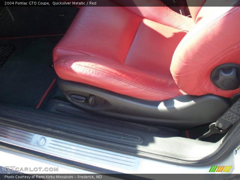Quicksilver Metallic / Red 2004 Pontiac GTO Coupe