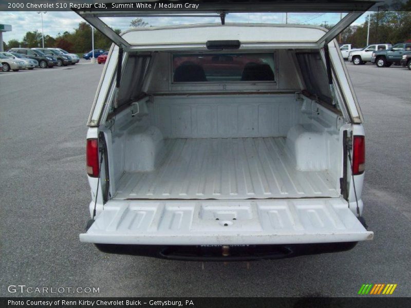 Summit White / Medium Gray 2000 Chevrolet S10 Regular Cab