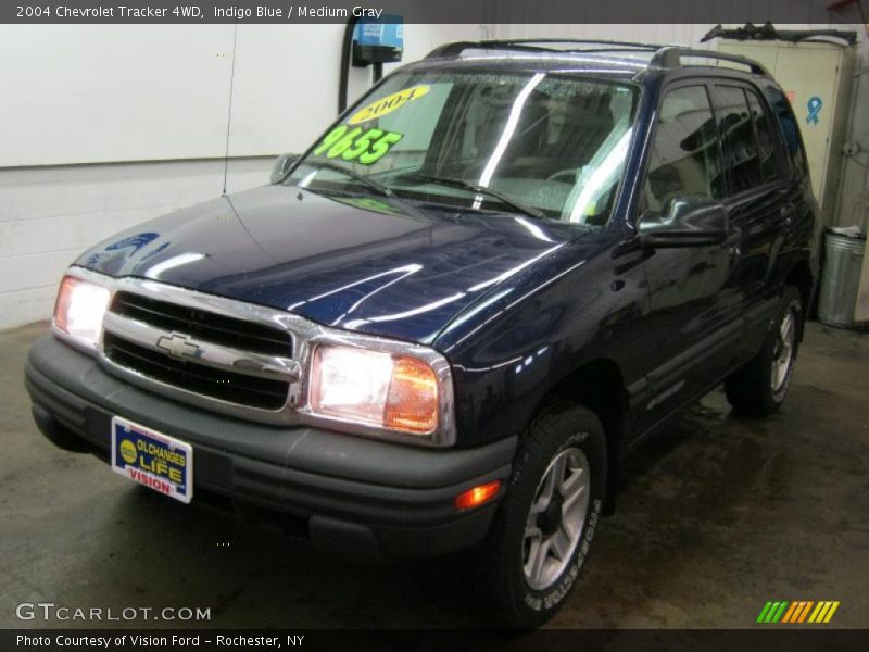 Indigo Blue / Medium Gray 2004 Chevrolet Tracker 4WD