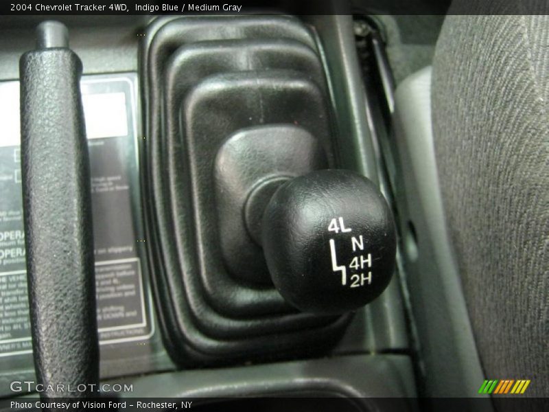 Controls of 2004 Tracker 4WD