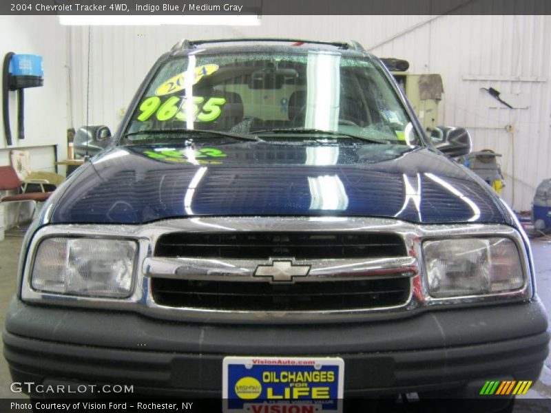 Indigo Blue / Medium Gray 2004 Chevrolet Tracker 4WD