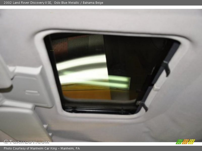 Oslo Blue Metallic / Bahama Beige 2002 Land Rover Discovery II SE