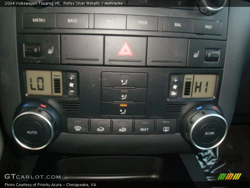 Reflex Silver Metallic / Anthracite 2004 Volkswagen Touareg V6