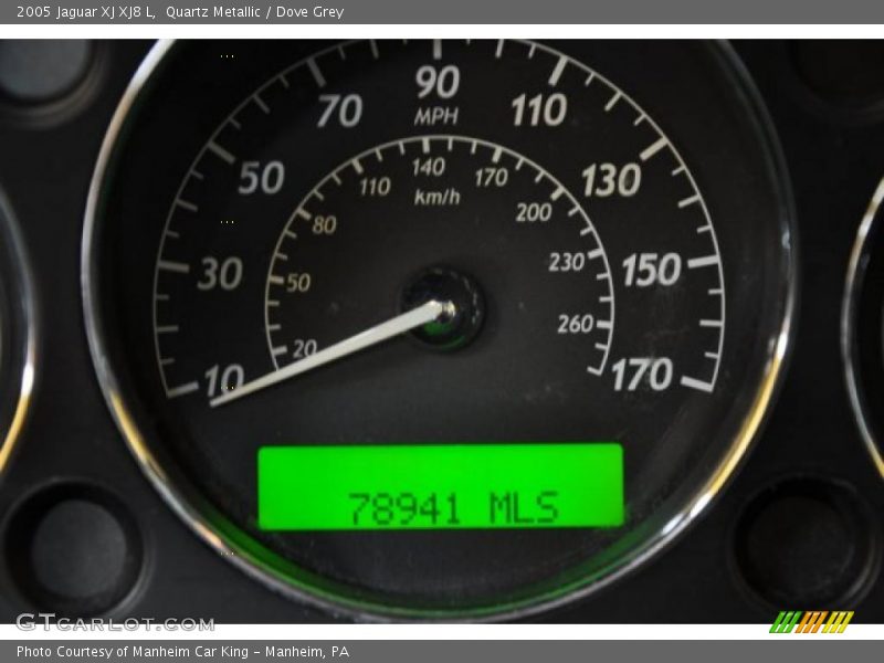 Quartz Metallic / Dove Grey 2005 Jaguar XJ XJ8 L