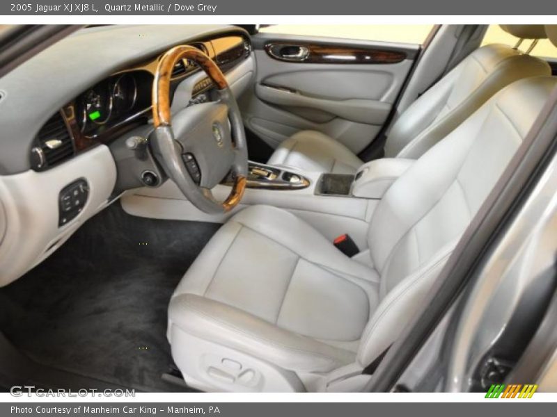 Dove Grey Interior - 2005 XJ XJ8 L 