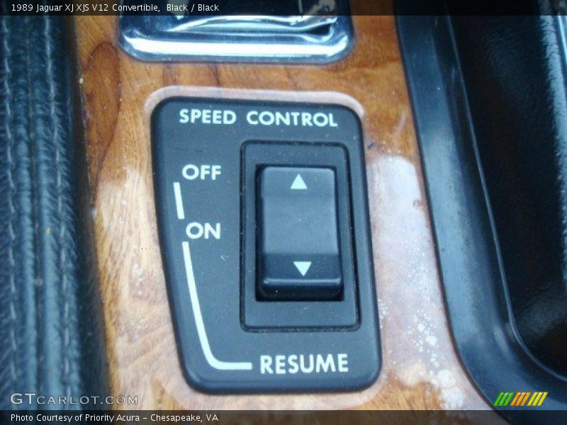 Controls of 1989 XJ XJS V12 Convertible