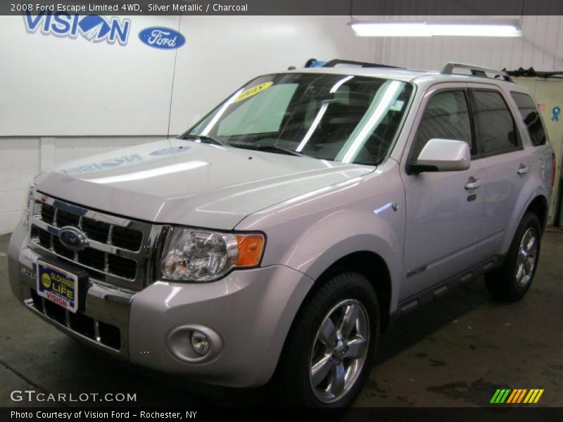 Silver Metallic / Charcoal 2008 Ford Escape Limited 4WD