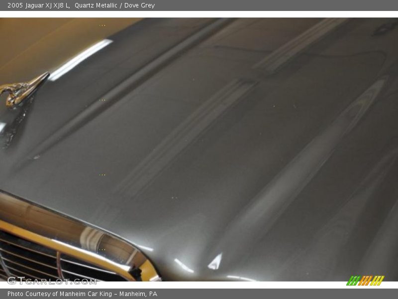 Quartz Metallic / Dove Grey 2005 Jaguar XJ XJ8 L