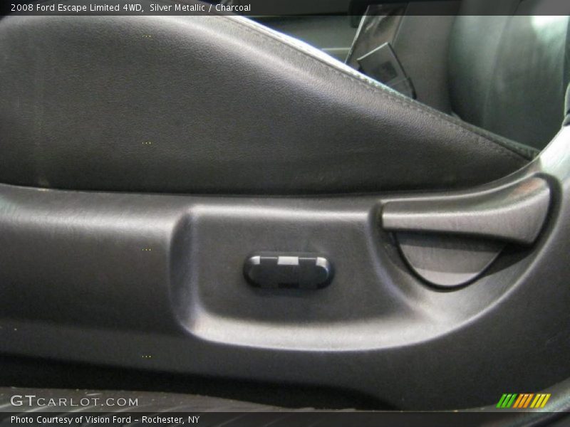 Silver Metallic / Charcoal 2008 Ford Escape Limited 4WD