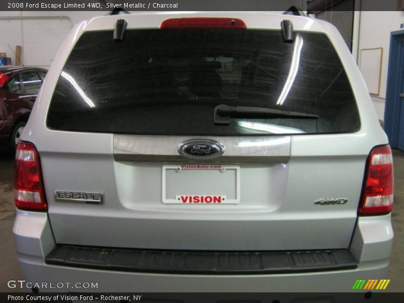 Silver Metallic / Charcoal 2008 Ford Escape Limited 4WD