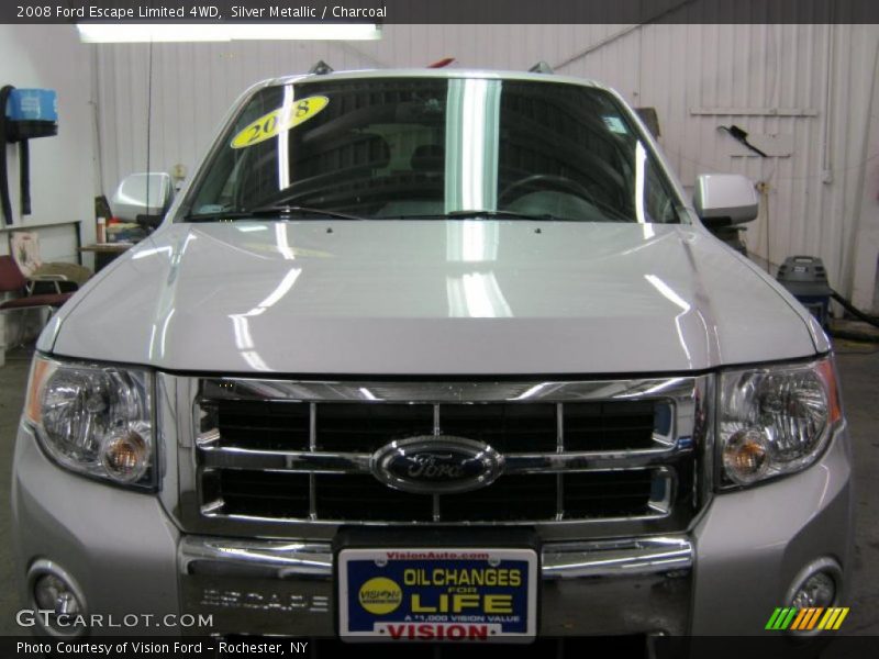 Silver Metallic / Charcoal 2008 Ford Escape Limited 4WD