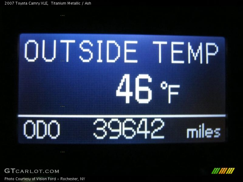 Titanium Metallic / Ash 2007 Toyota Camry XLE