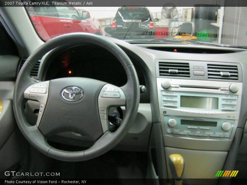Titanium Metallic / Ash 2007 Toyota Camry XLE