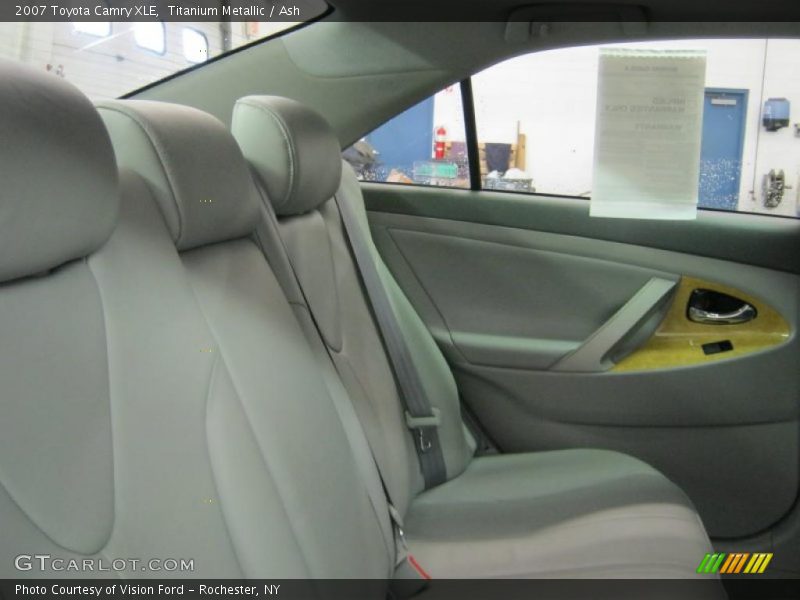 Titanium Metallic / Ash 2007 Toyota Camry XLE