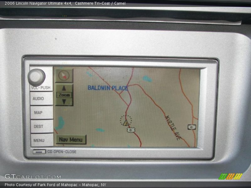 Cashmere Tri-Coat / Camel 2006 Lincoln Navigator Ultimate 4x4