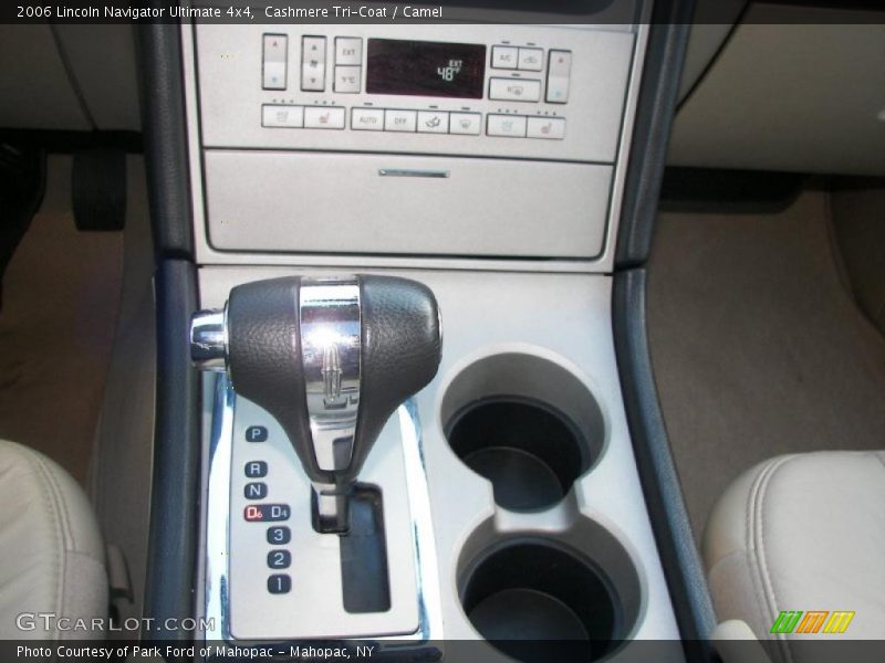 Cashmere Tri-Coat / Camel 2006 Lincoln Navigator Ultimate 4x4
