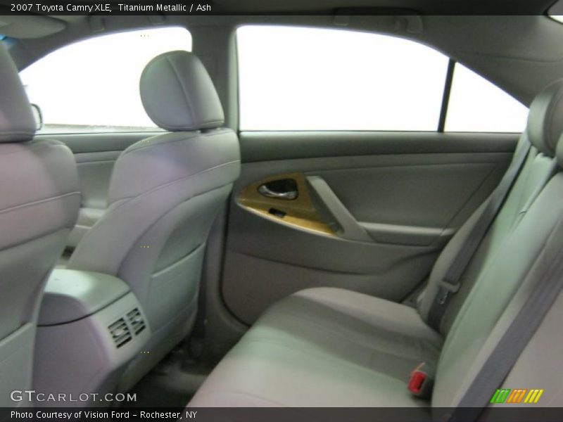 Titanium Metallic / Ash 2007 Toyota Camry XLE