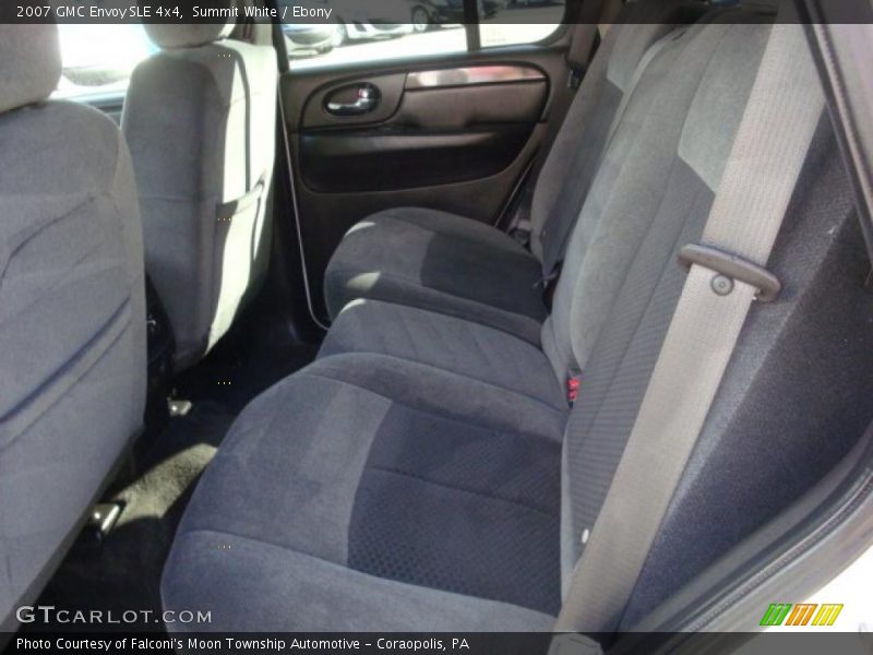 Summit White / Ebony 2007 GMC Envoy SLE 4x4