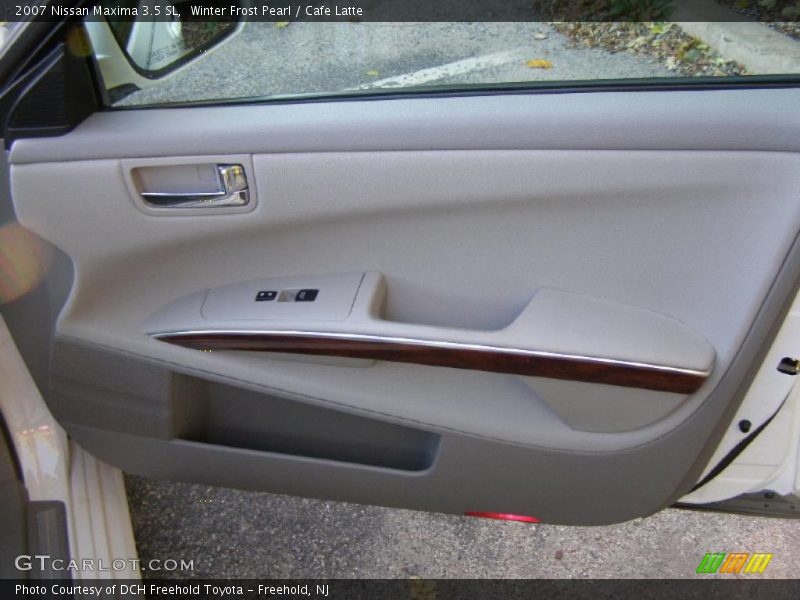 Winter Frost Pearl / Cafe Latte 2007 Nissan Maxima 3.5 SL