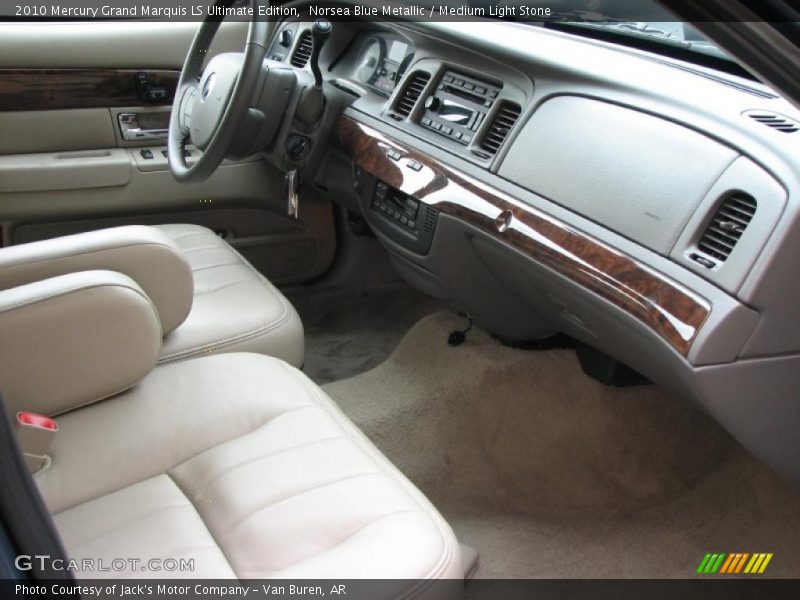  2010 Grand Marquis LS Ultimate Edition Medium Light Stone Interior