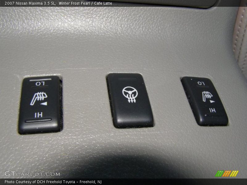 Winter Frost Pearl / Cafe Latte 2007 Nissan Maxima 3.5 SL