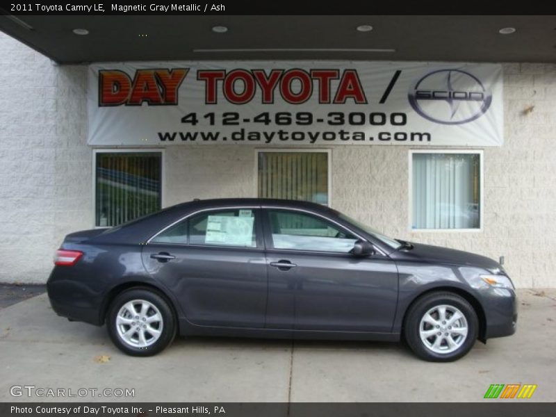 Magnetic Gray Metallic / Ash 2011 Toyota Camry LE